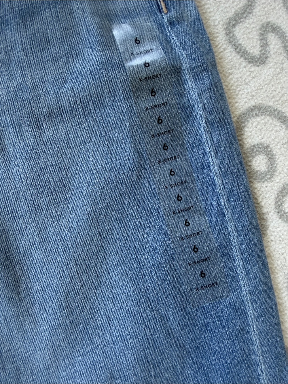American Eagle Dreamy Drape Baggy Wide-Leg Jean - Picture 3 of 6